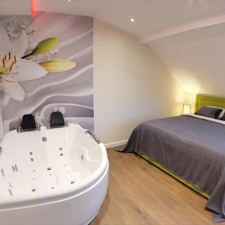 Aparthotel Maksimum 3*