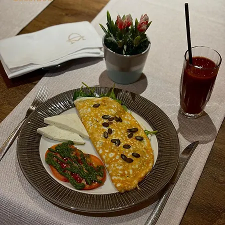 Maksimum Aparthotel 3*